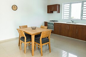 Lyra Vacation Rentals