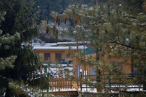 Dawat-e-Drung by FrozenFall Resort