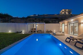 Spartakos Villa Resort