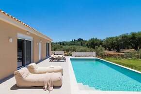 Spartakos Villa Resort