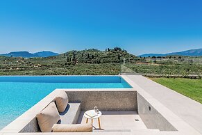 Spartakos Villa Resort