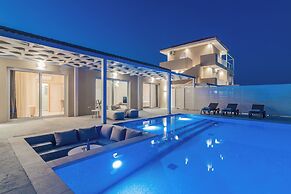 Spartakos Villa Resort