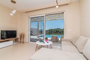 Spartakos Villa Resort