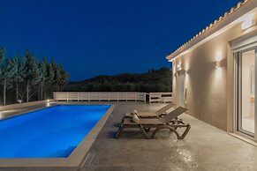 Spartakos Villa Resort