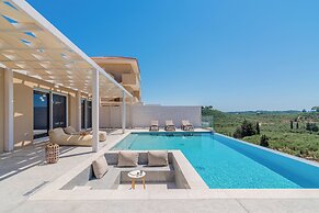 Spartakos Villa Resort