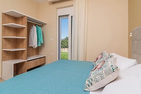 Spartakos Villa Resort