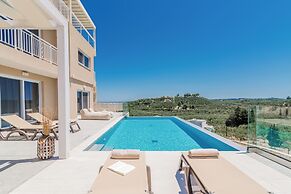 Spartakos Villa Resort