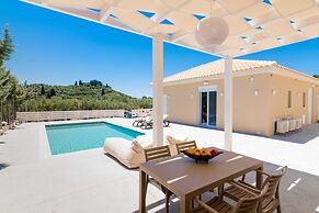 Spartakos Villa Resort