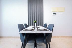 Comfy 2Br With City View At Capitol Suites Apartment