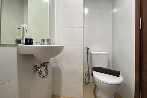 Basic Look Studio Apartment At Vittoria Residence