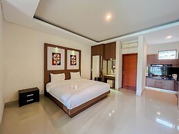 Comfortable And Pleasant Studio At Villa Casa De Uli