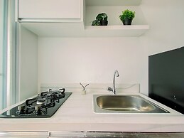 Nice Look 2Br Apartment At Vittoria Residence