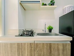Simple And Compact 2Br At Vittoria Residence