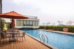 Simple Stay Studio Near Ui At Dave Apartment