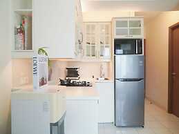 Contemporary And Comfortable 2Br At Apartment Podomoro Golf View