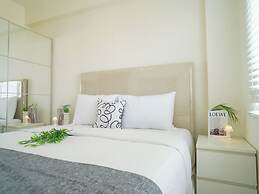 Contemporary And Comfortable 2Br At Apartment Podomoro Golf View