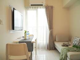 Contemporary And Comfortable 2Br At Apartment Podomoro Golf View
