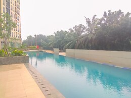 Chic Studio Near Trans Studio Cibubur At Transpark Cibubur Apartment