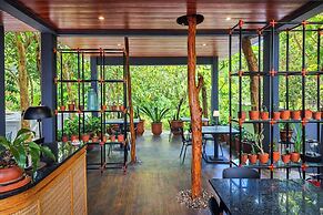 Guru Giri Forest Cabin Villa (Include Breakfast)