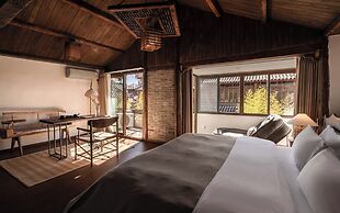 Lijiang Lazy Tribe Snow Mountain View Inn