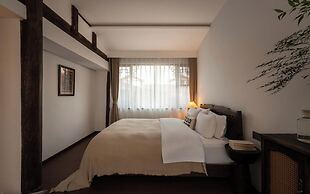 Lijiang Lazy Tribe Snow Mountain View Inn