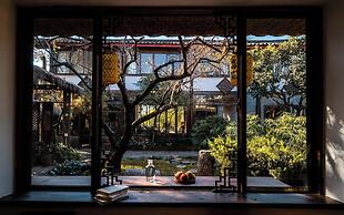 Lijiang Lazy Tribe Snow Mountain View Inn