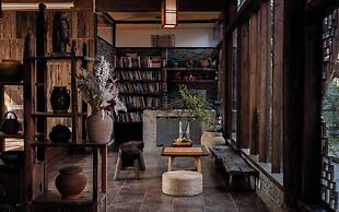 Lijiang Lazy Tribe Snow Mountain View Inn