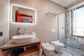 Ermes Deluxe Triple Room