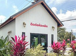 Khanom Paradise Resort