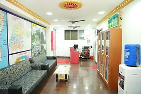 Universal residency