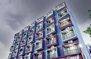 Hotel Navneeta Grand Varanasi