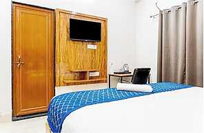 Hotel Navneeta Grand Varanasi