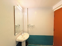 Blue lily Beach Resort puri