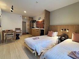 Akayane Lodge by H2 Life