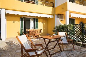 Glyfada Glow Suites by Corfuescapes