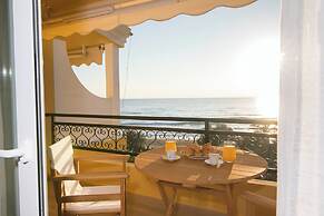 Glyfada Glow Suites by Corfuescapes