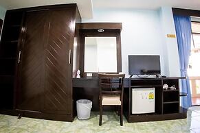Riviera Guesthouse Patong