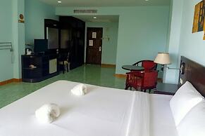 Riviera Guesthouse Patong