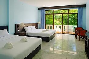 Riviera Guesthouse Patong