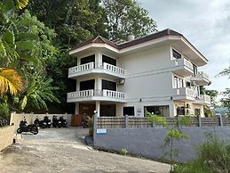 Riviera Guesthouse Patong
