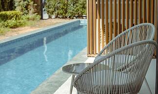 189/77 2BR Beachfront Seaview Pool Access
