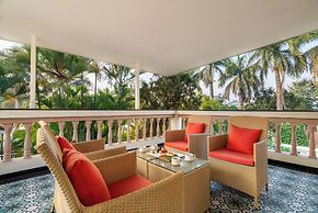 The White Resort and Spa Pawna