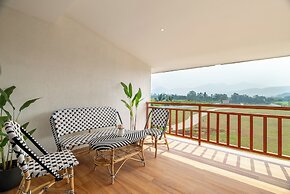 The White Resort and Spa Pawna