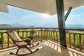 The White Resort and Spa Pawna
