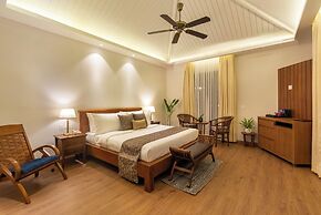 The White Resort and Spa Pawna