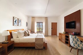 The White Resort and Spa Pawna