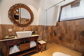 The White Resort and Spa Pawna