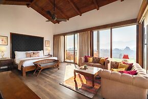 The White Resort and Spa Pawna