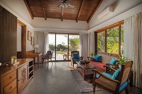 The White Resort and Spa Pawna