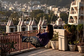 LiveAway Rishikesh Laxman Jhula by PACK